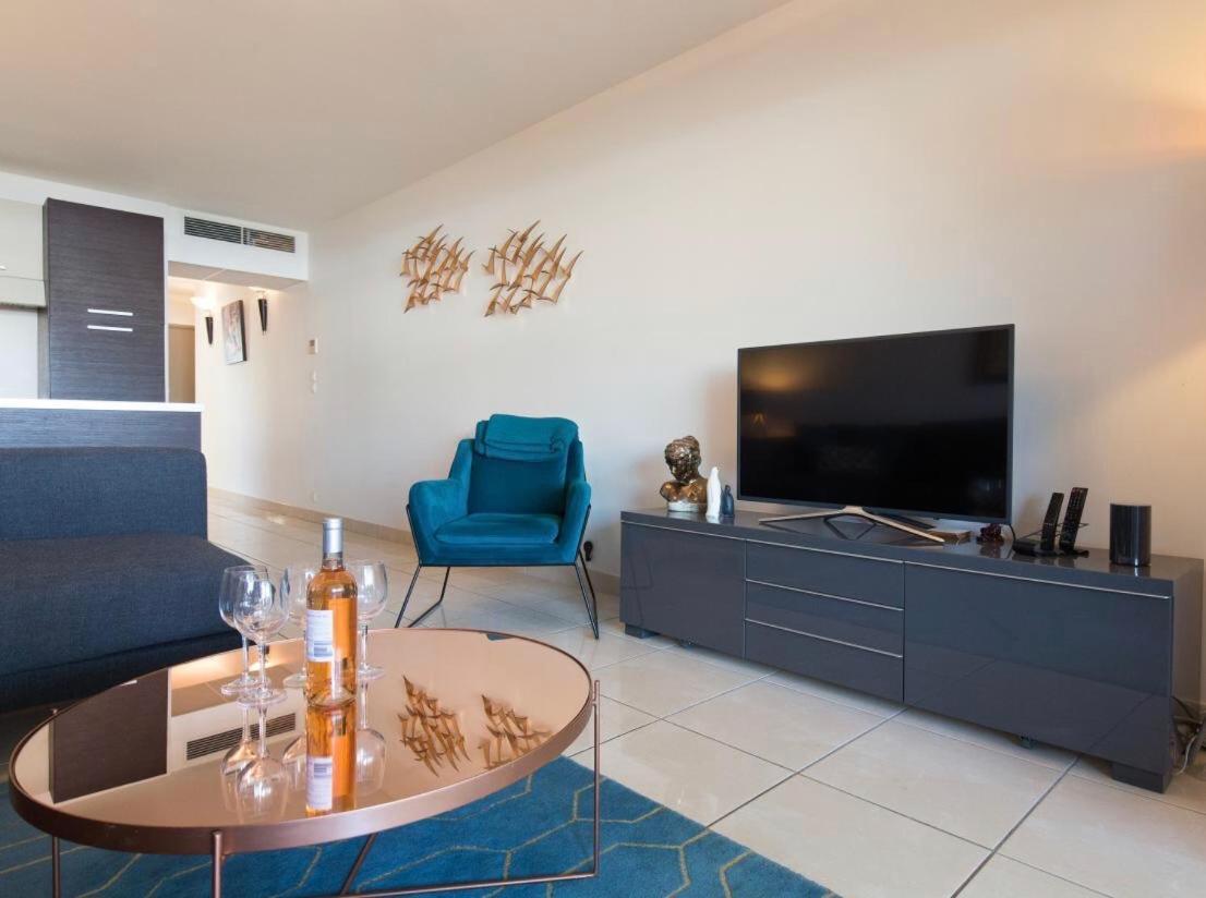 Luxury 3 Piece Garden Apartment In Cannes Marina Mandelieu Extérieur photo