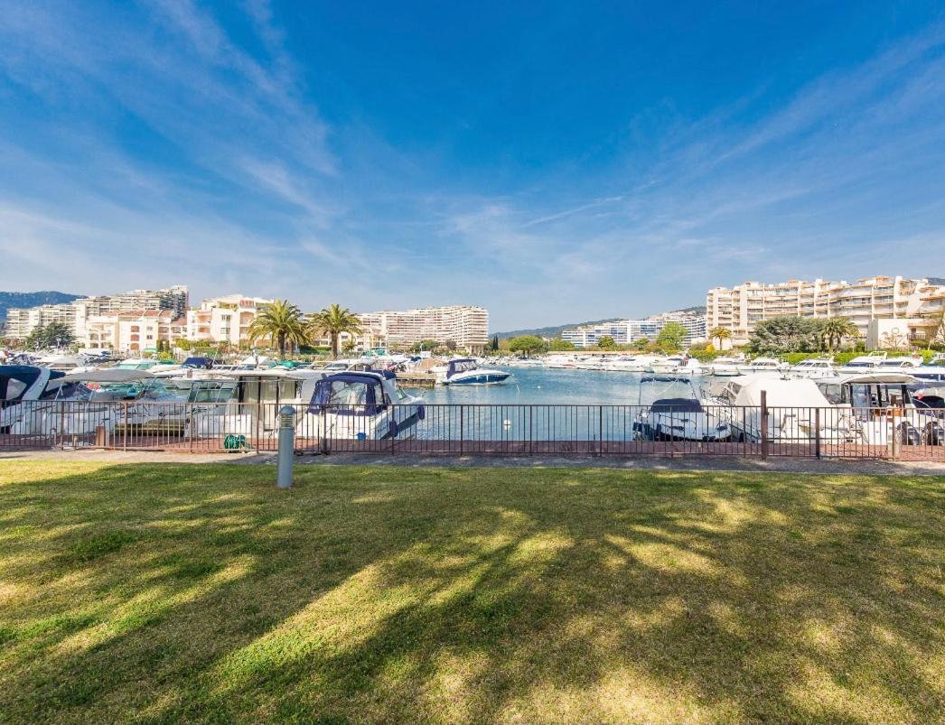 Luxury 3 Piece Garden Apartment In Cannes Marina Mandelieu Extérieur photo
