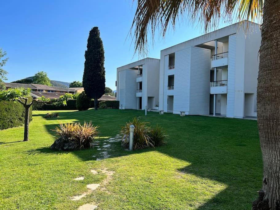 Luxury 3 Piece Garden Apartment In Cannes Marina Mandelieu Extérieur photo
